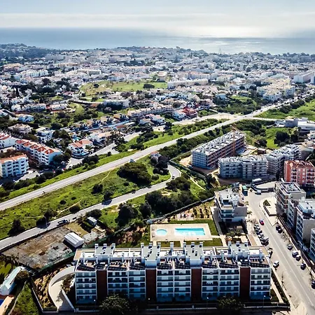 Апартаменты Harmony - Pool Front Албуфейра
